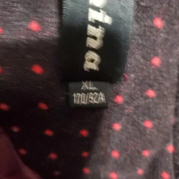 Feiermina  black coat with red polka dots. Bows in front and back. Size large - Picture 13 of 16